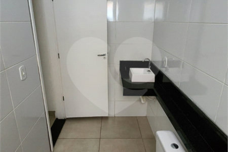 Casa à venda com 2 quartos, sendo 1 suíte, em Residencial Vila Martins, Salto, SP