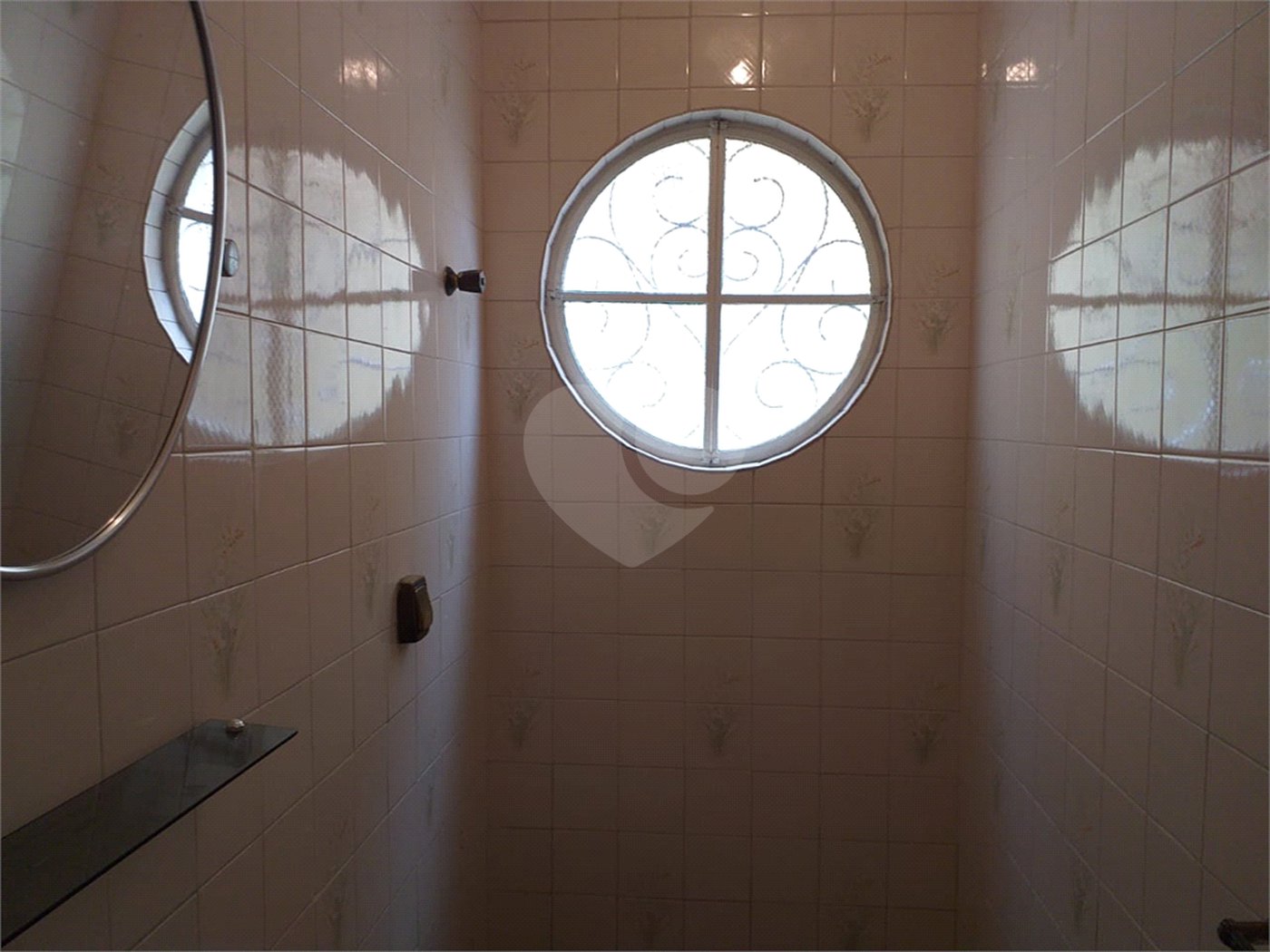 Sobrado à venda com 3 quartos, sendo 1 suíte, em Vila Gustavo, São Paulo, SP