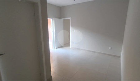 Casa à venda com 3 quartos, sendo 1 suíte, em Jardim dos Ipês, Salto, SP