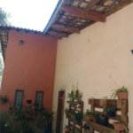 Casa à venda com 4 quartos, sendo 1 suíte, no condomínio Quinta da Cachoeira, Embu das Artes - SP