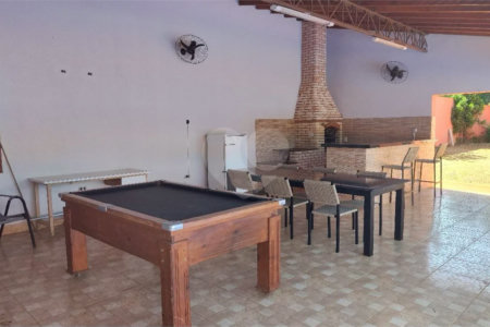 Casa à venda com 3 quartos, sendo 1 suíte, no condomínio Residencial Terras de Vera Cruz, Vera Cruz - SP