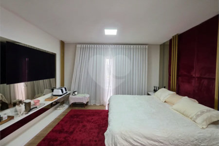 Casa à venda com 3 quartos, sendo 1 suíte,  no condomínio Santa Isabel I, Louveira - SP