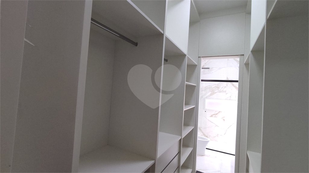Casa à venda com 3 suítes no condomínio Residencial Viena, Indaiatuba - SP