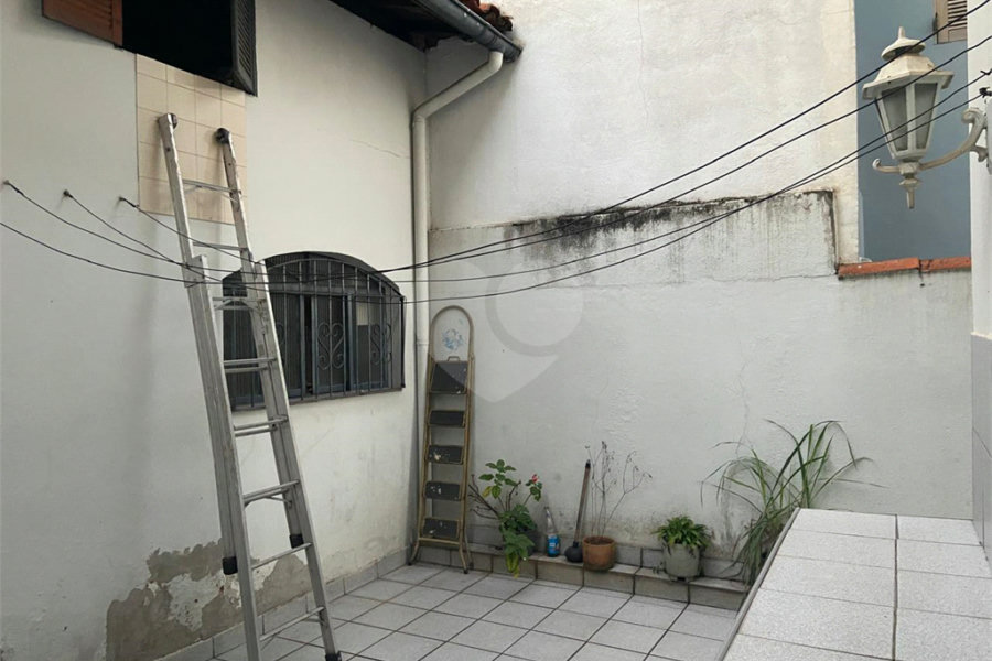 Sobrado à venda com 3 quartos, sendo 1 suíte,  em Horto Florestal, São Paulo, SP