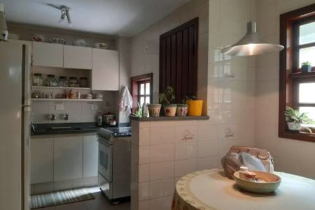 Casa à venda com 3 suítes em Jardim Olympia, São Paulo, SP