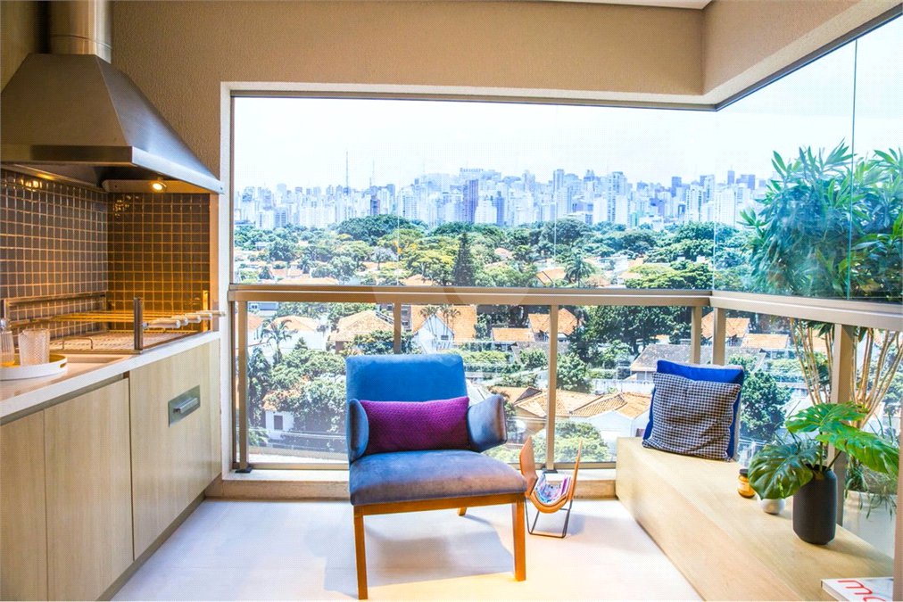 Apartamento à venda com 2 suítes em Vila Madalena, São Paulo, SP