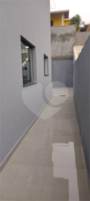 Sobrado à venda com 3 quartos, sendo 1 suíte, em Jardim Maristela, Atibaia, SP