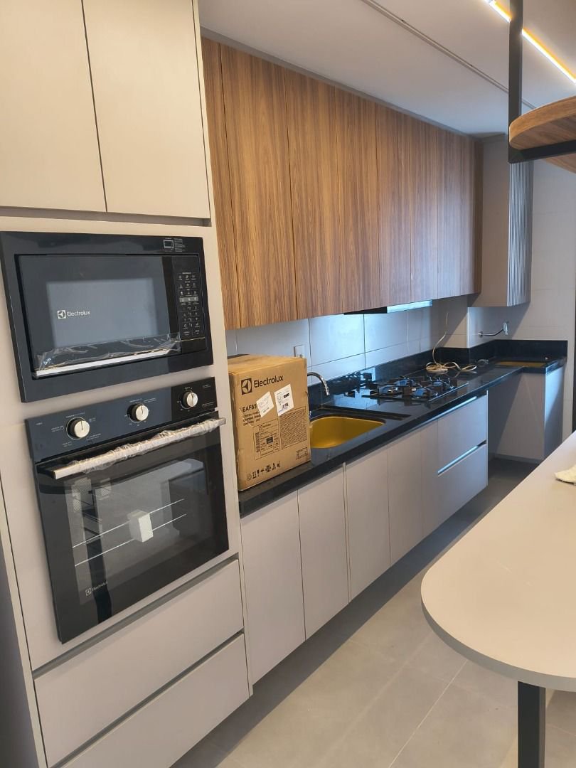 Apartamento com 2 dormitórios à venda, 84 m² por R$ 1.595.000,00 - Gonzaga - Santos/SP