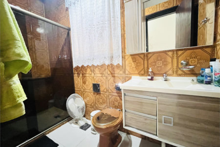Casa à venda com 4 quartos, sendo 1 suíte, em Campo Grande, Rio de Janeiro, RJ