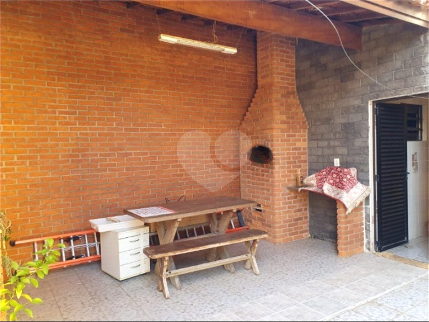 Casa à venda com 3 quartos, sendo 1 suíte,  em Jardim Santa Rosália, Sorocaba, SP