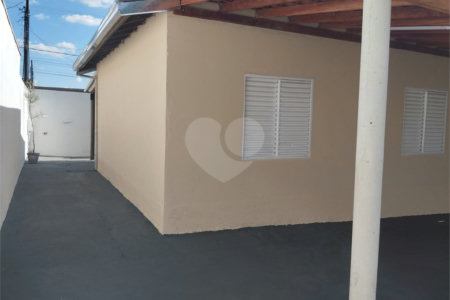 Casa à venda com 2 quartos em Jardim Roberto Selmi Dei, Araraquara, SP