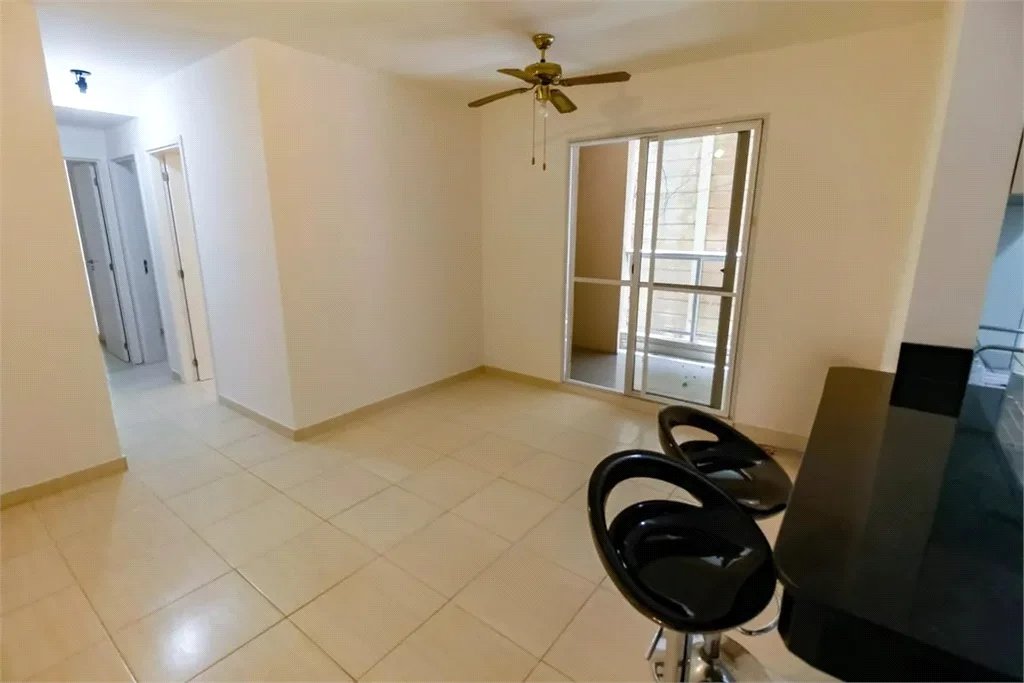 Apartamento à venda com 3 quartos, sendo 1 suíte, em Lar São Paulo, São Paulo, SP