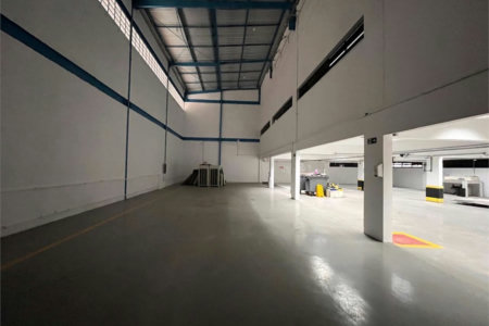 Prédio Corporativo em Santos | 4 Pavimentos | Galpão com Pé-Direito Duplo | Estrutura para +200 Pessoas | Compra Ou Locação