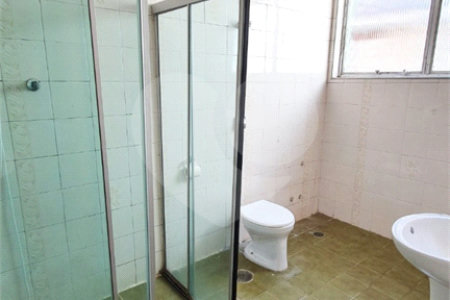 Casa à venda com 7 quartos em Aclimação, São Paulo, SP