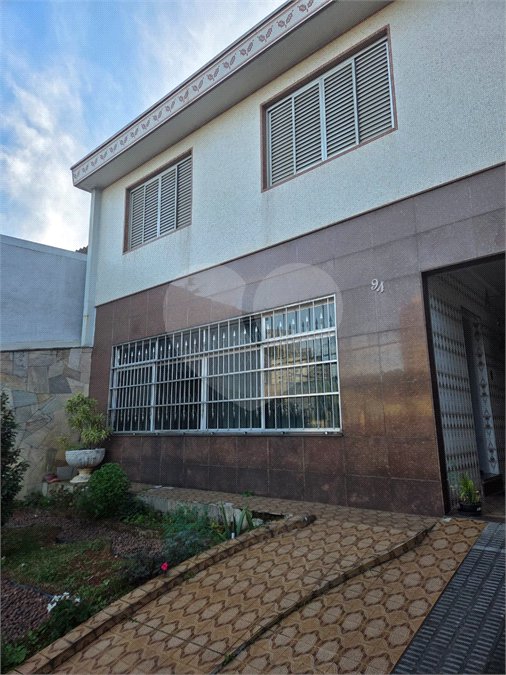 Sobrado à venda com 4 quartos, sendo 1 suíte, em Vila Graciosa, São Paulo, SP