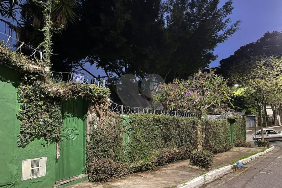 Casa à venda com 3 quartos, sendo 2 suítes, em Jardim Leonor Mendes de Barros, São Paulo, SP