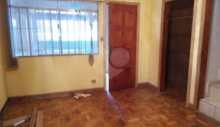 Sobrado à venda com 5 quartos em Horto, São Paulo, SP