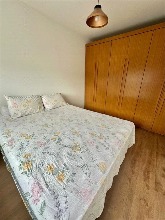 Apartamento à venda com 3 quartos, sendo 1 suíte,  em Vila Andrade, São Paulo, SP