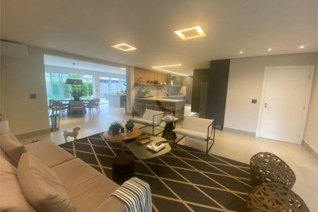 Casa à venda com 4 suítes no condomínio Reserva Santa Luísa, Ribeirão Preto - SP