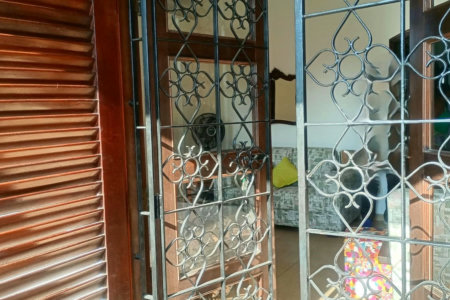 Sobrado à venda, 224 m² por R$ 1.200.000,00 - Vila Valença - São Vicente/SP