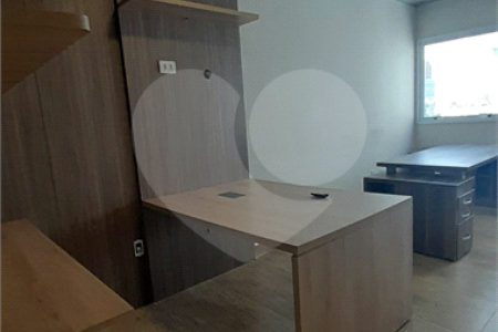 Sala para alugar em Vila Bastos, Santo André, SP