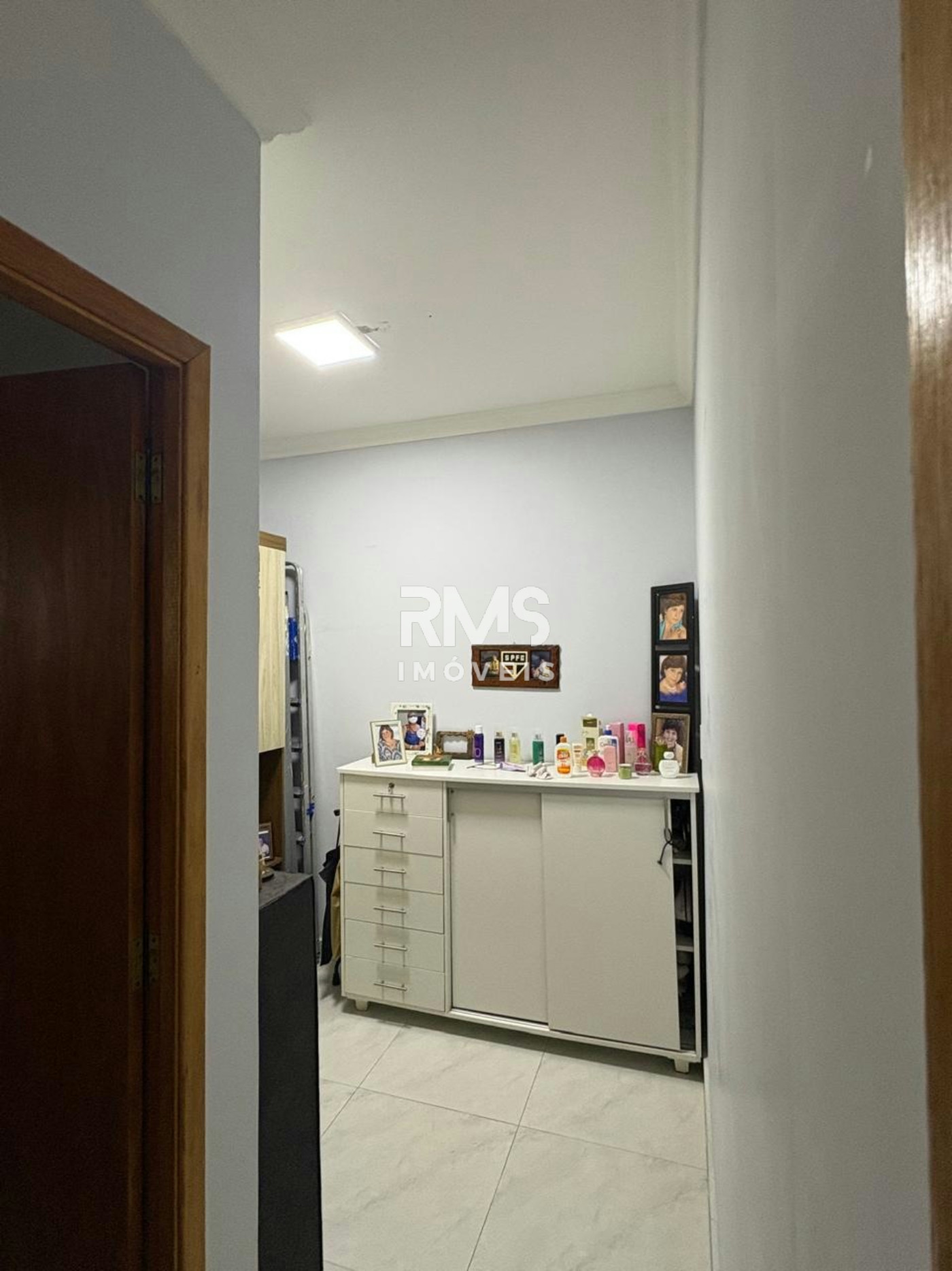 Casa à venda com 2 quartos, sendo 1 suíte, em Parque Das Indústrias, Itu, SP