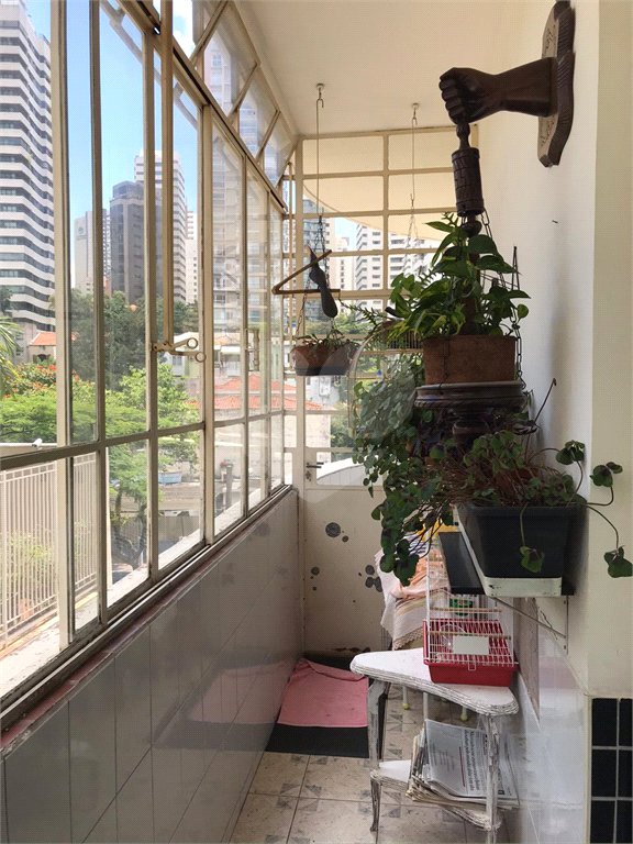 Apartamento à venda com 2 quartos, sendo 1 suíte, em Vila Mariana, São Paulo, SP