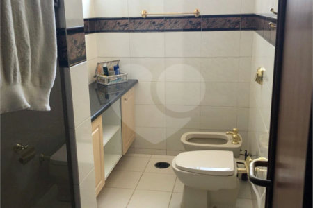Apartamento à venda com 4 suítes em Vila Henrique, Salto, SP