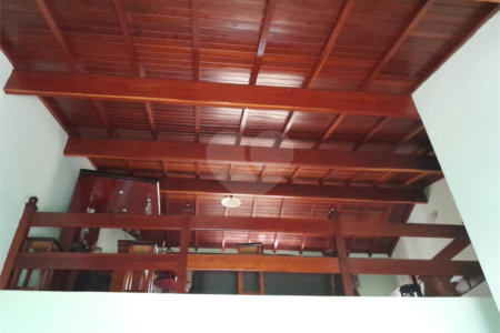 Chácara à venda com 4 quartos, sendo 1 suíte,  em Vila Dom Pedro, Atibaia, SP