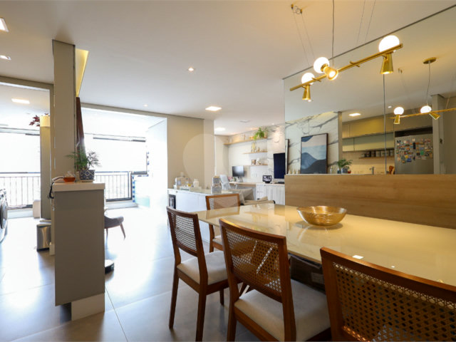 Apartamento à venda com 2 quartos, sendo 1 suíte,  em Santo Amaro, São Paulo, SP
