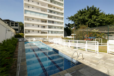 Apartamento à venda com 3 quartos, sendo 1 suíte, em Chácara Santo Antônio, São Paulo, SP
