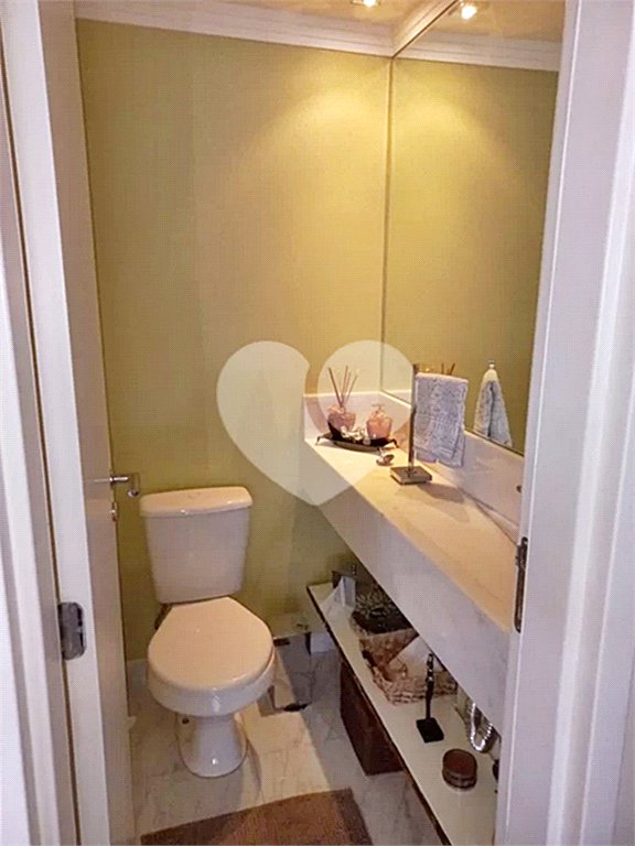 Apartamento à venda com 3 suítes em Santana, São Paulo, SP