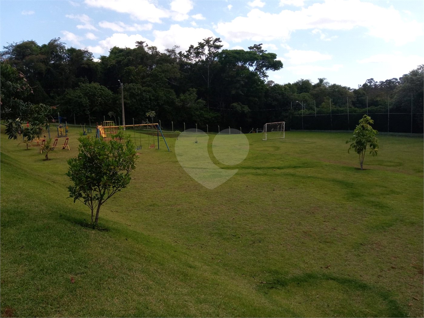 Terreno à venda no condomínio Jardim Solar do Bosque, Sorocaba - SP