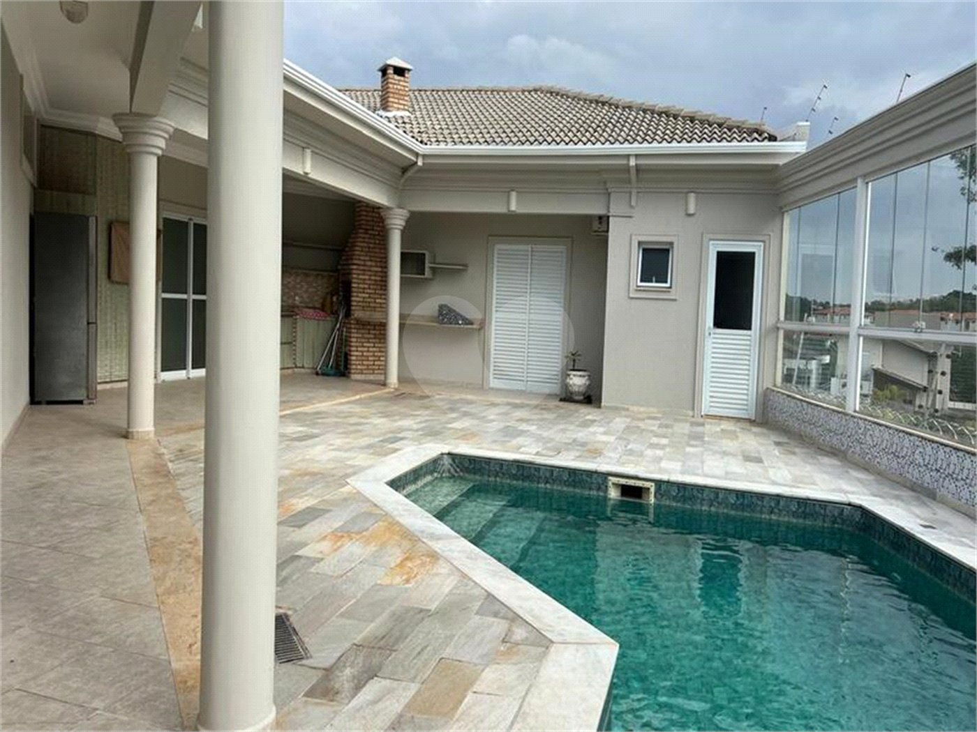 Casa à venda com 4 suítes no condomínio Jardim Residêncial da Villa Suiça, Indaiatuba - SP