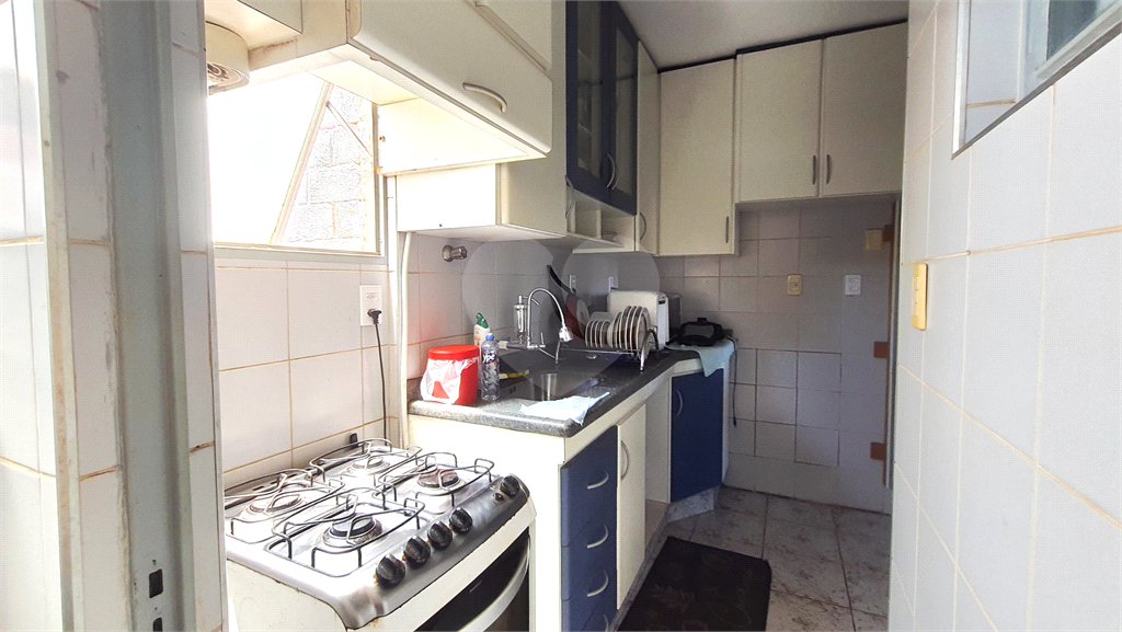 Apartamento à venda com 3 quartos, sendo 1 suíte, em Parque Industrial Lagoinha, Ribeirão Preto, SP