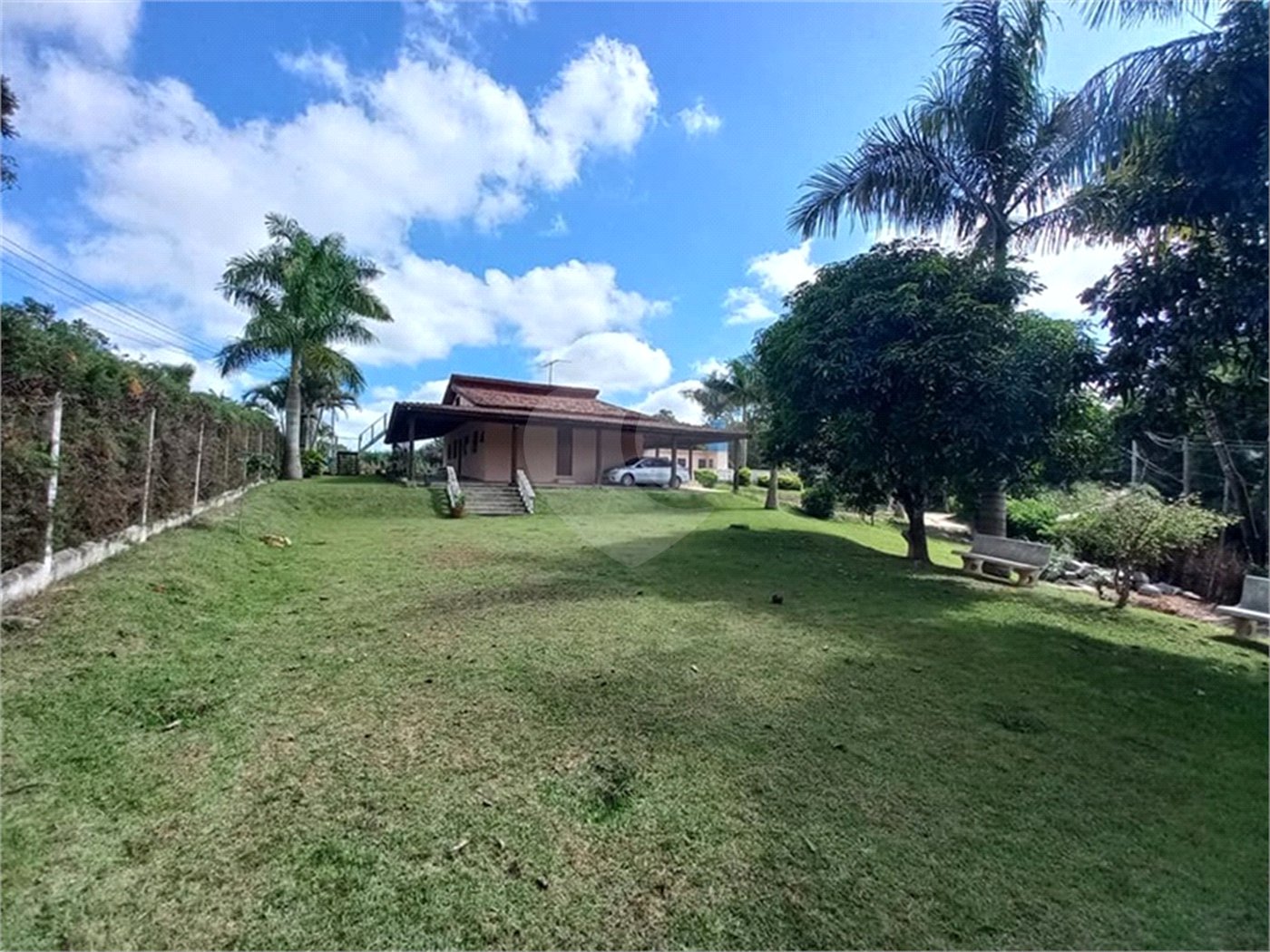 Chácara à venda com 3 quartos, sendo 1 suíte,  no Centro, Guararema, SP