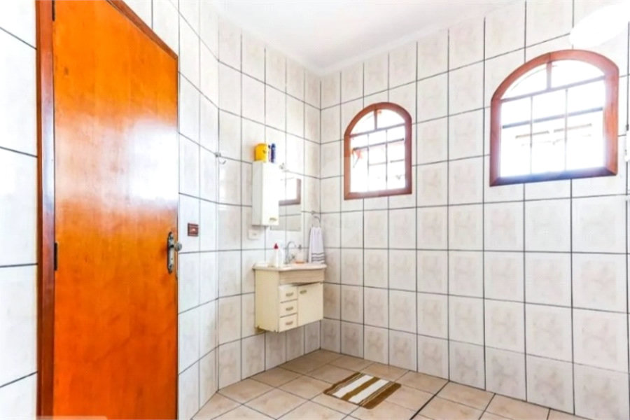 Sobrado à venda com 3 quartos, sendo 1 suíte, em Parque Edu Chaves, São Paulo, SP