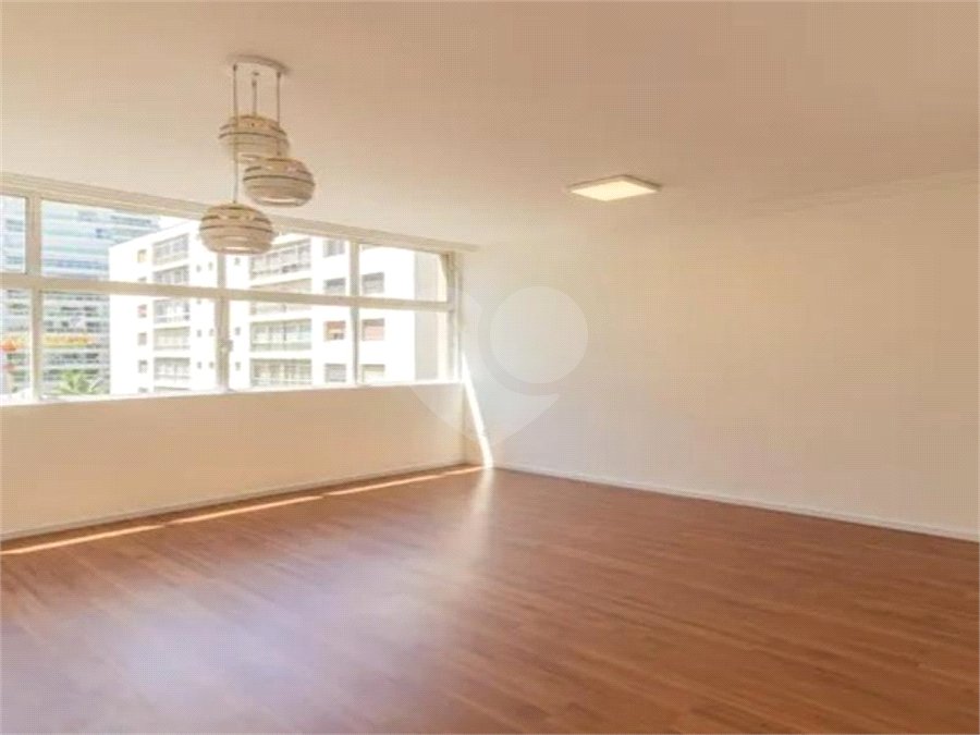 Apartamento à venda com 2 quartos, sendo 1 suíte, em Pinheiros, São Paulo, SP