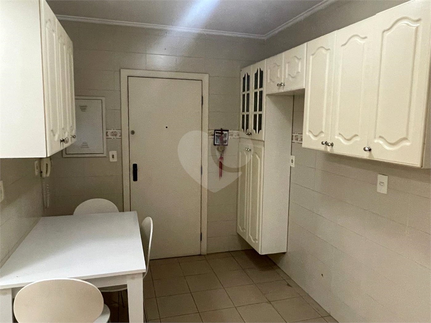 Apartamento à venda com 3 quartos, sendo 1 suíte, em Morumbi, São Paulo, SP