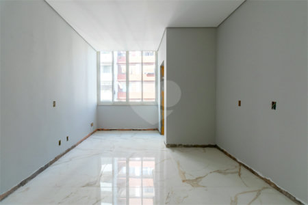 Apartamento à venda com 7 suítes em Santa Cecília, São Paulo, SP