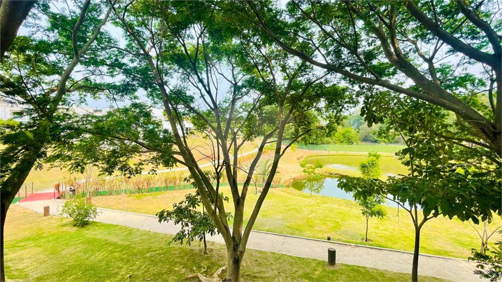 Terreno à venda com 3 quartos, sendo 1 suíte, no condomínio Residencial Sun Lake, Votorantim - SP