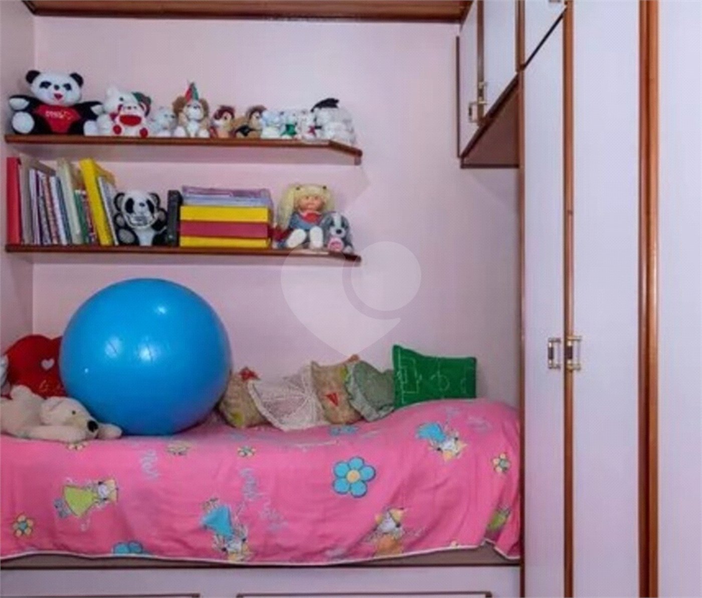 Sobrado à venda com 3 suítes em Mirandópolis, São Paulo, SP