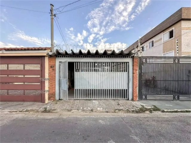 Casa Térrea à venda com 4 quartos, sendo 1 suíte,  em Tucuruvi, São Paulo, SP