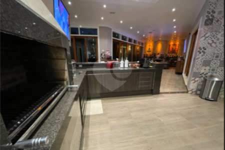 Casa à venda com 4 suítes no condomínio Halvétia Country Residencial, Indaiatuba - SP