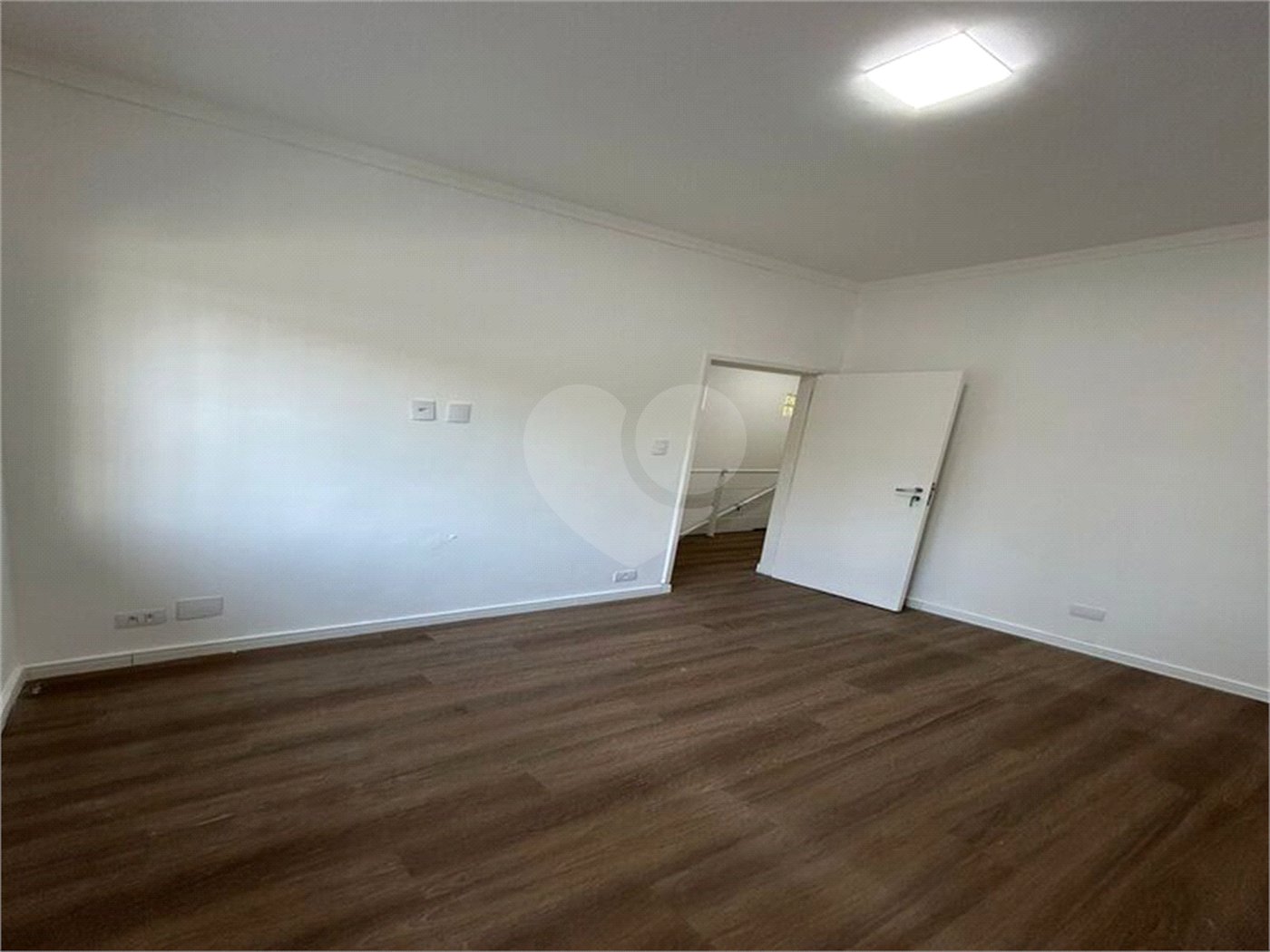 Casa para alugar com 5 quartos, sendo 2 suítes, em Vila Olímpia, São Paulo, SP