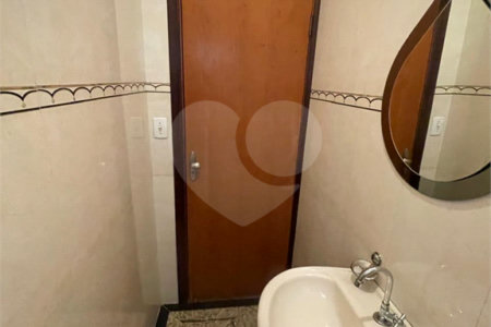 Casa à venda com 2 quartos, sendo 1 suíte, em Parque Vitória, São Paulo, SP