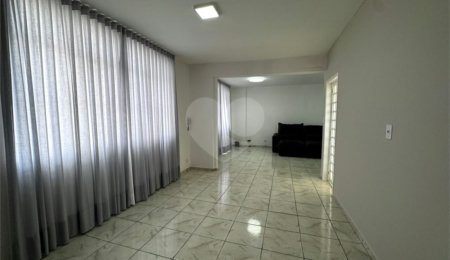 Apartamento à venda com 2 quartos, sendo 1 suíte,  no Centro, Sorocaba, SP