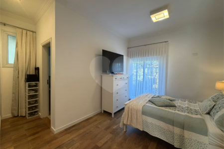 Casa à venda com 4 suítes no condomínio Saint Joseph, São Paulo - SP