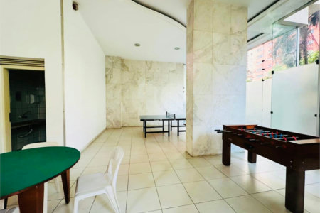 Apartamento à venda ou para alugar com 4 quartos, sendo 1 suíte, em Itaim Bibi, São Paulo, SP