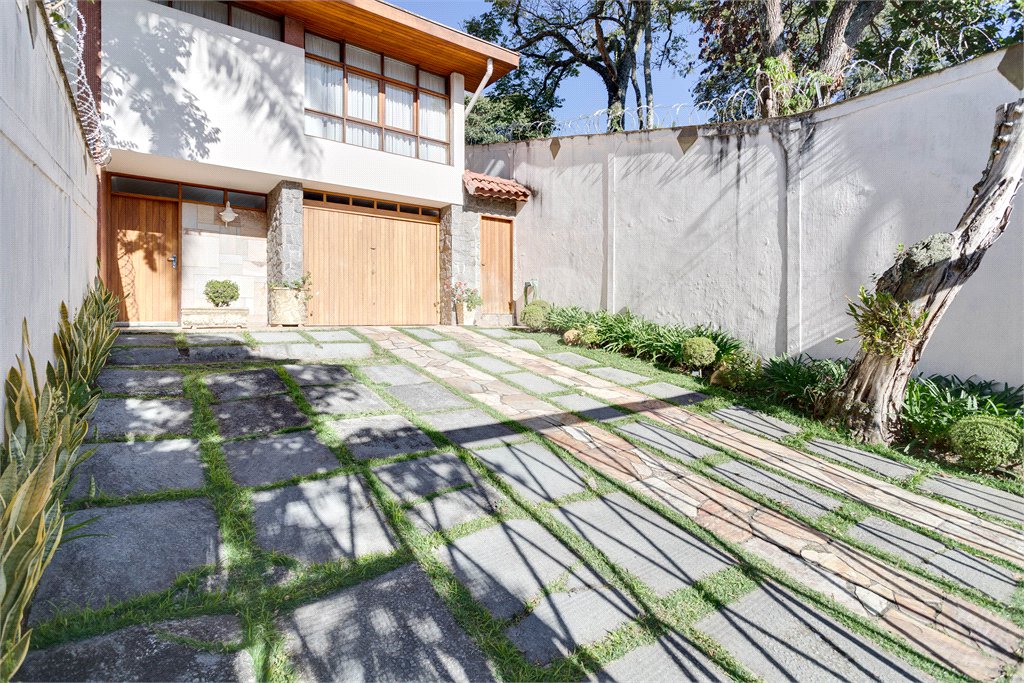 Casa à venda com 3 quartos em Chácara Monte Alegre, São Paulo, SP
